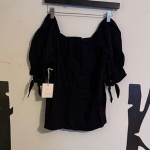 BNWT Black business casual top size XS